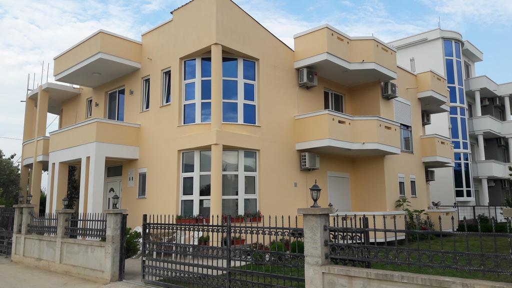 Apartments Sija Ulcinj Exterior photo